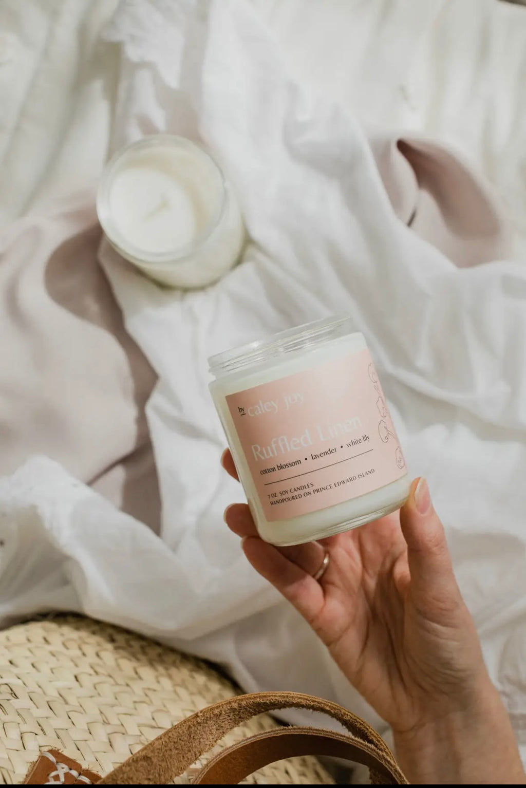 Soy Wax Candle - Ruffled Linen