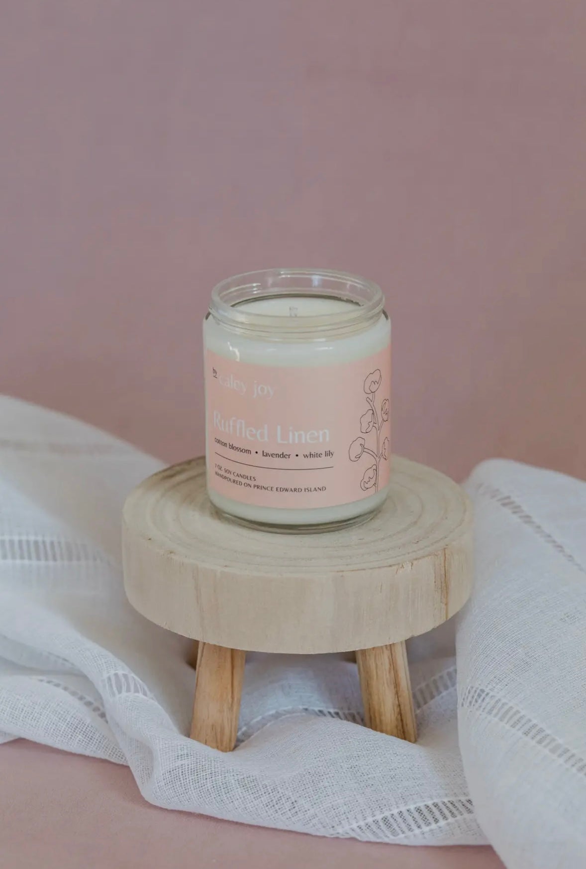 Soy Wax Candle - Ruffled Linen